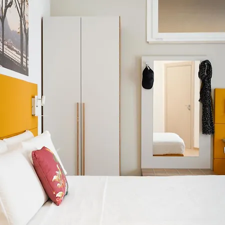 Napoleona - E Curati E Confortevoli 3* Como